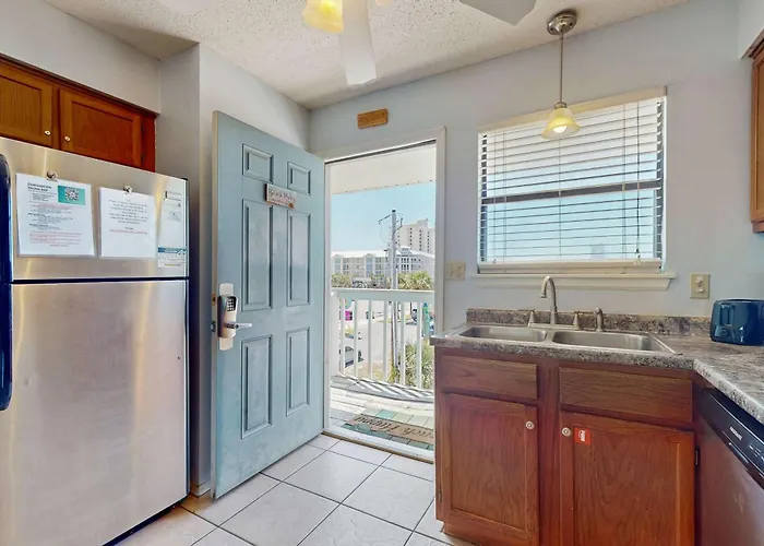 Holiday home Beautiful With Shared Pools Full Kitchen Private Washer Dryer Gulf Shores