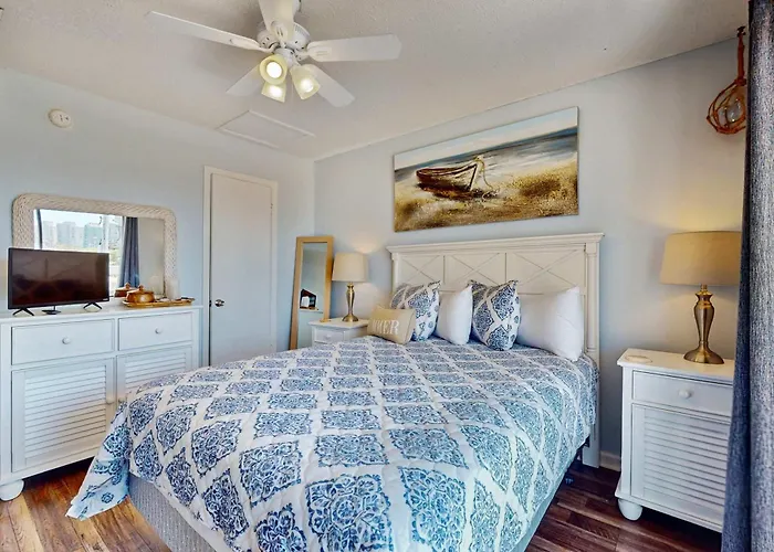 Holiday home Beautiful With Shared Pools Full Kitchen Private Washer Dryer Gulf Shores